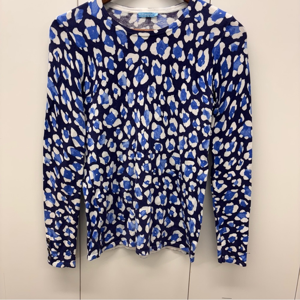 J. McLaughlin Blue White Leopard Print Crew Neck Sweater Womens Small